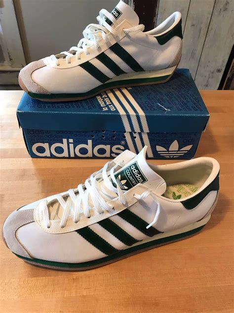 retro adidas schuhe damen|Women's adidas Originals Retro Sneakers.